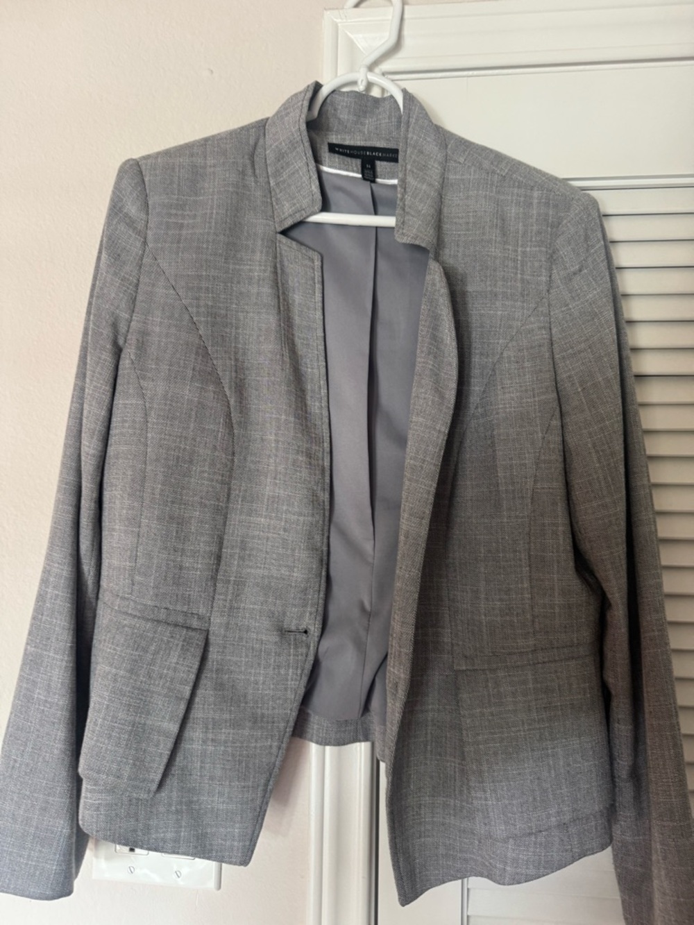 White House Black Market Gray Tailored Collarless Blazer